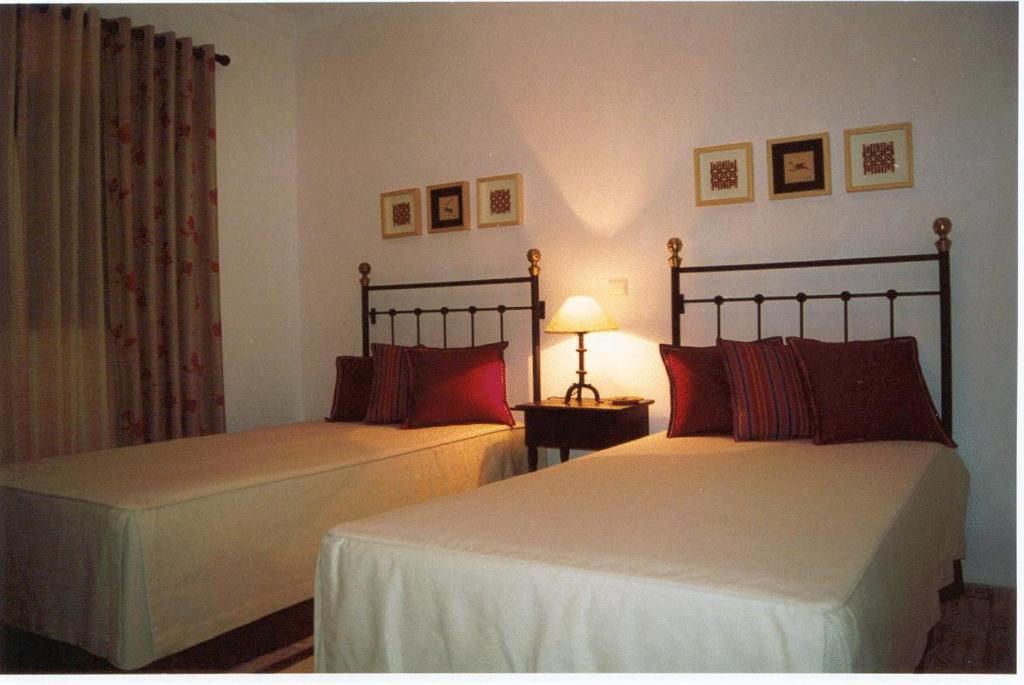 Casa Fatana Guest House Sao Joao dos Caldeireiros Bagian luar foto