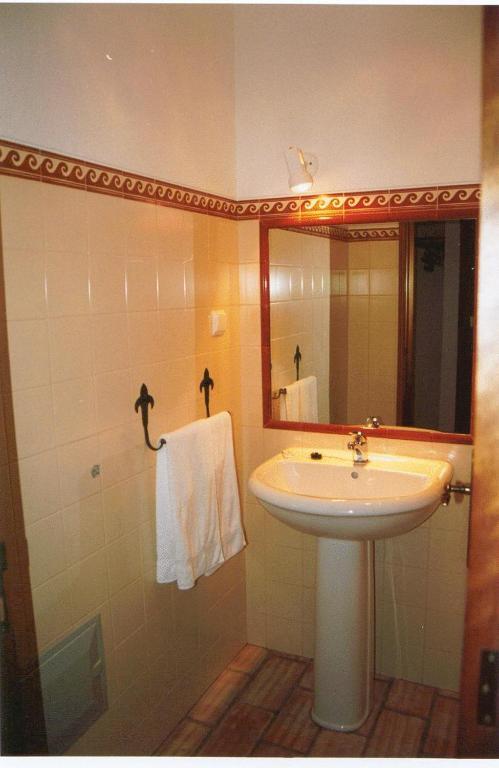 Casa Fatana Guest House Sao Joao dos Caldeireiros Bagian luar foto